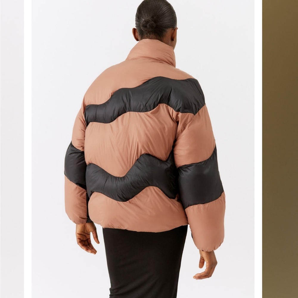 Native Youth Wave Puffer Jacket - size XS